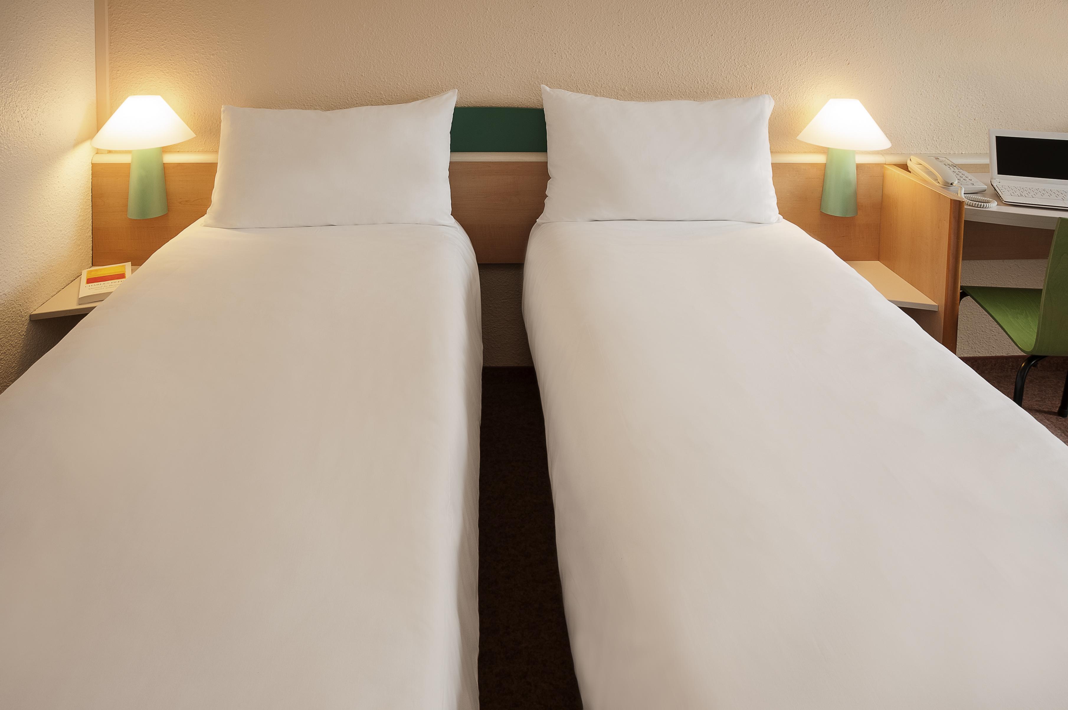 B&B Hotel Blois Nord Vallee Maillard Экстерьер фото
