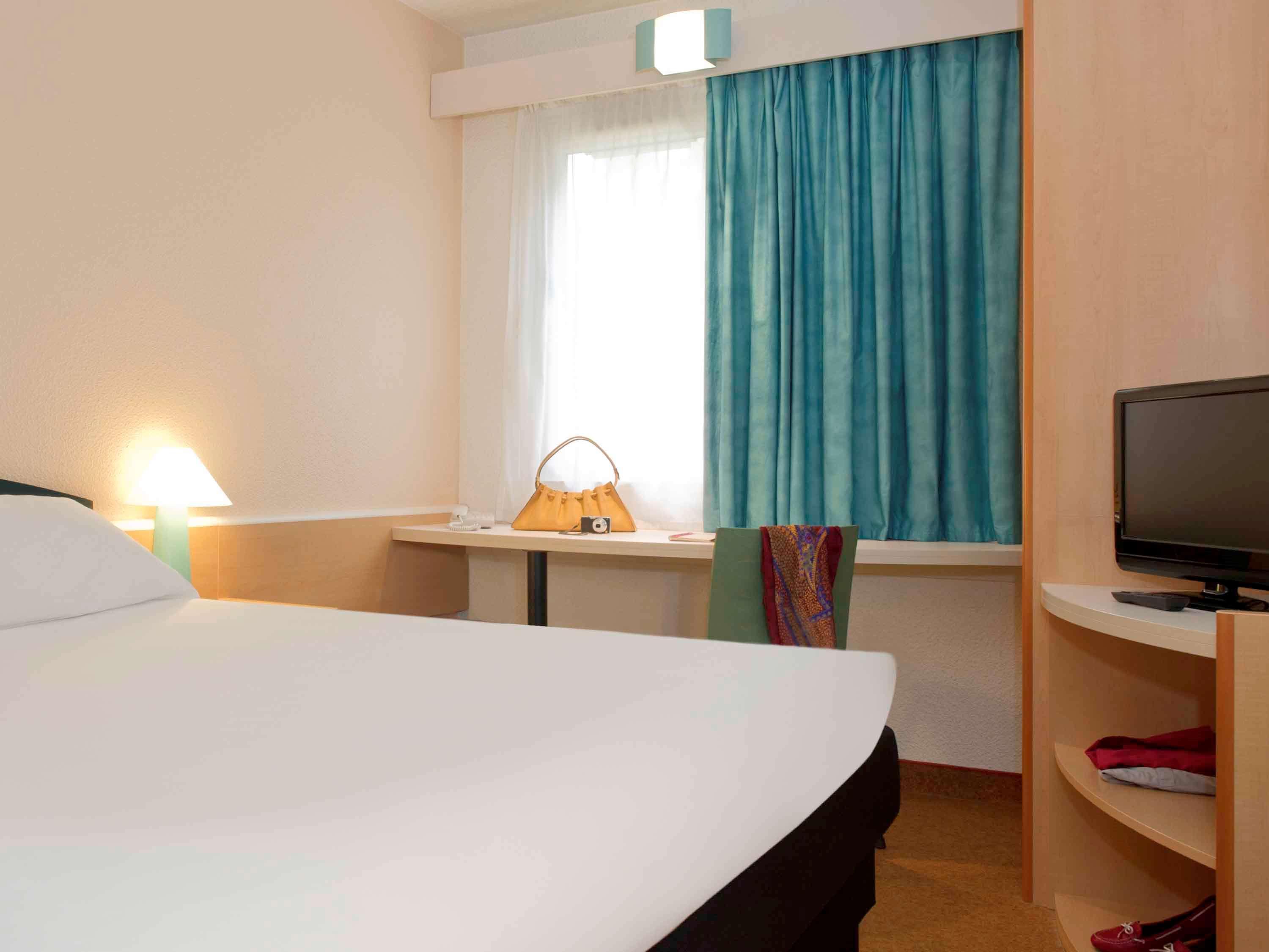 B&B Hotel Blois Nord Vallee Maillard Экстерьер фото
