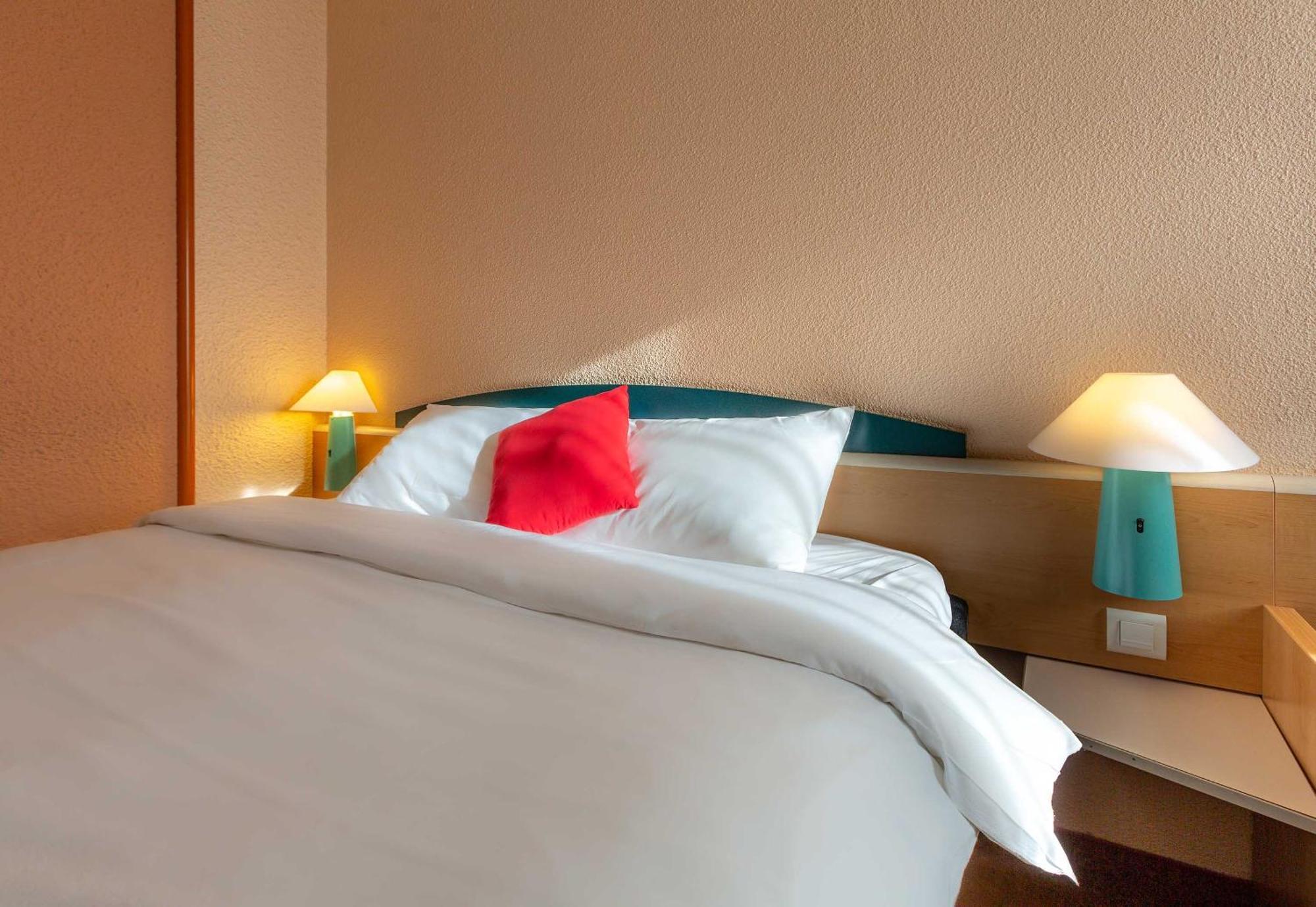 B&B Hotel Blois Nord Vallee Maillard Экстерьер фото