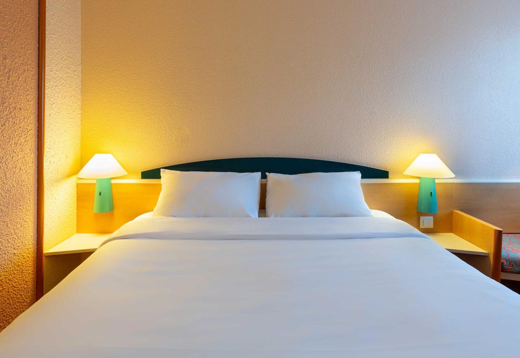 B&B Hotel Blois Nord Vallee Maillard Экстерьер фото