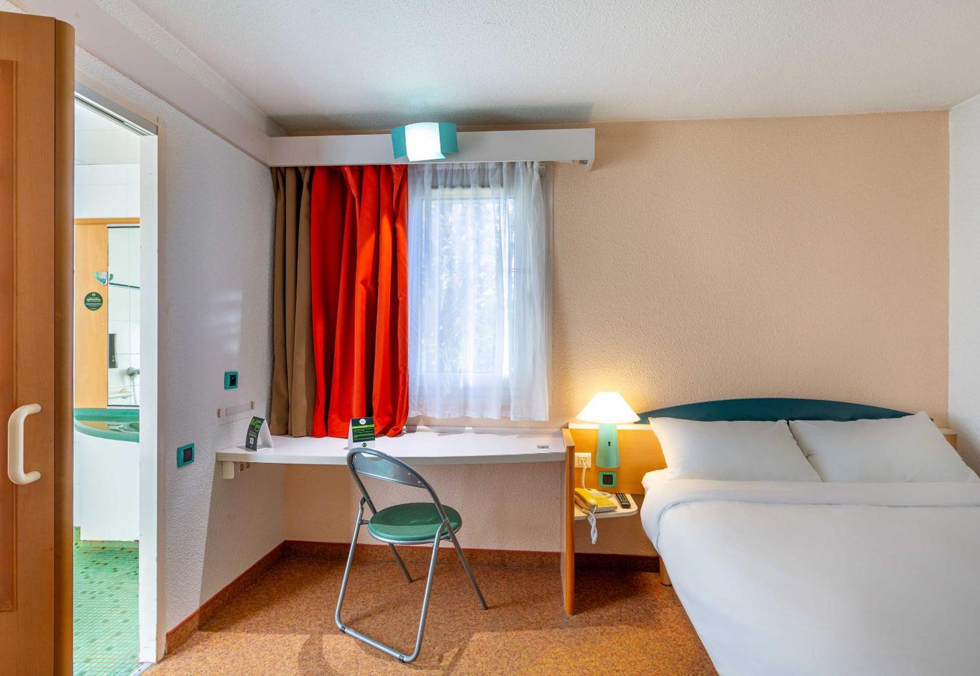 B&B Hotel Blois Nord Vallee Maillard Экстерьер фото