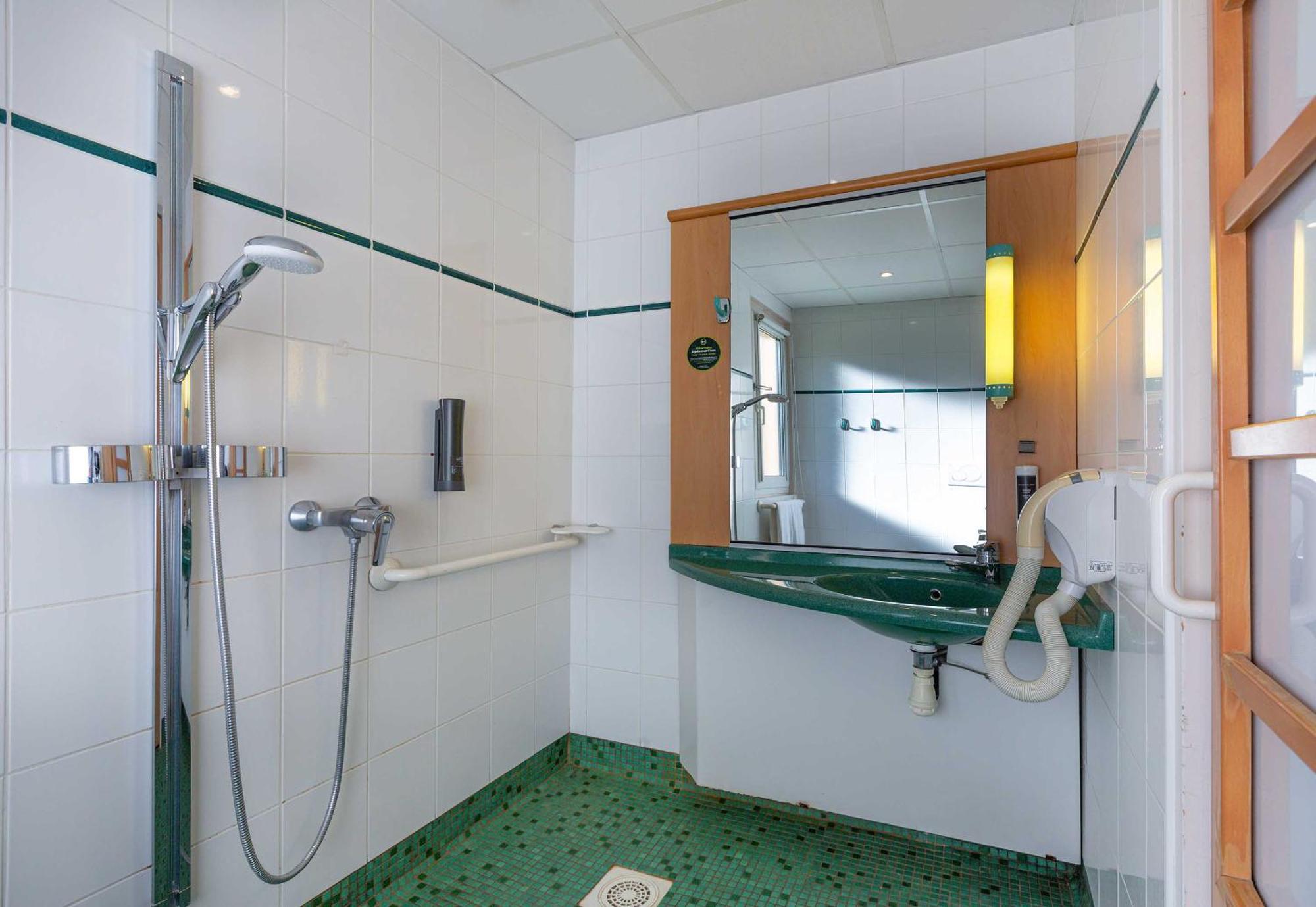 B&B Hotel Blois Nord Vallee Maillard Экстерьер фото